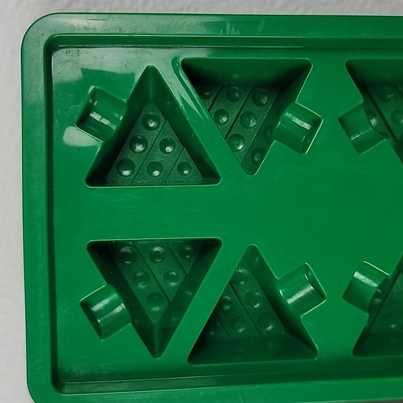 Christmas 3 Ice Trays, Snowman, Santa & Trees - Picture 2 of 11